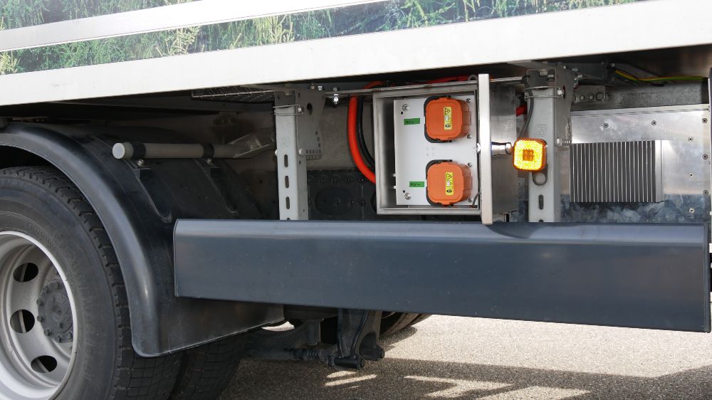 The DC power controller is placed under the truck box.