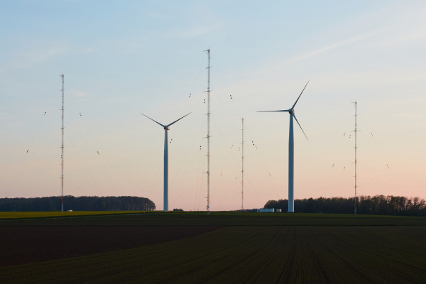 Blick auf das gesamte Windenergieforschungstestfeld WINSENT