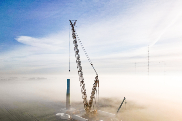 Set-up of OPUS 1 at the research wind farm WiValdi after completion of the meteorological measurement masts