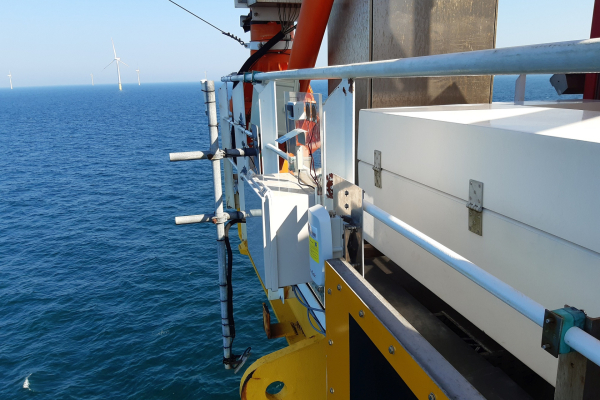 Environment and corrosion sensors, which are also installed on the FINO3 research platform for testing purposes